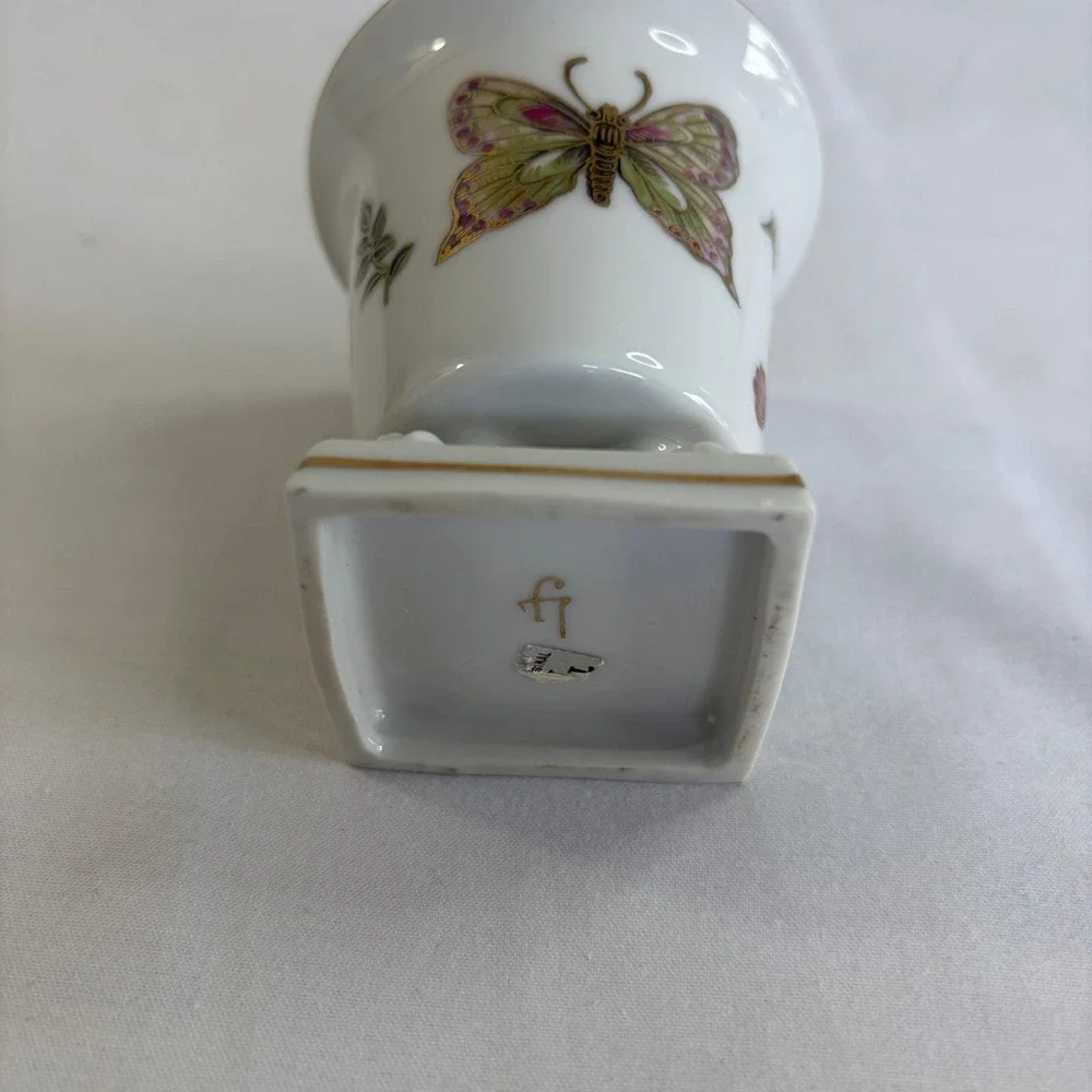 Vintage LJ of Japan Porcelain Butterfly Cup & Saucer Set‎ Gold Rim Lion Paw Feet